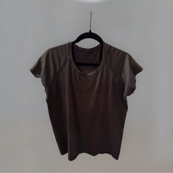 Lululemon Swiftly Tech Short Sleeved
Black - Picture 1 of 2